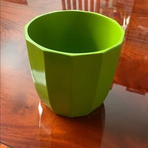 Vibrant Green Faceted Planter